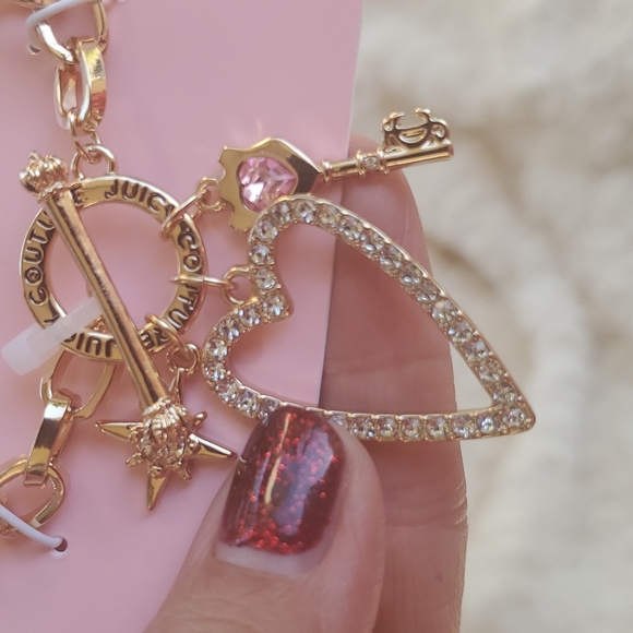 ๐๐ธJUICY COUTURE TOGGLE HEART BRACELET - Picture 6 of 8